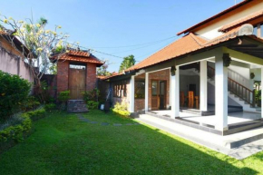 Walk To FINNS Beach And Prime Location Villa